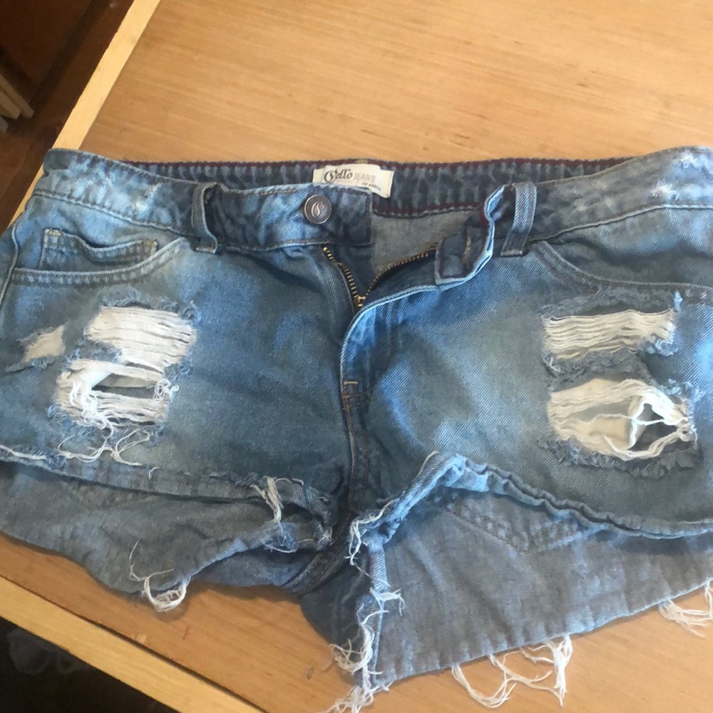Ripped Jean shorts